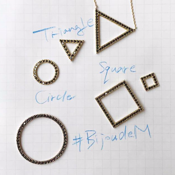 トライアングルネックレス – Bijou de M
